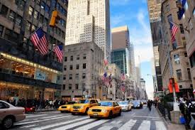 Fifth Avenue New York Grattacieli, negozi e musei, arte e shopping sulla Fifth Avenue